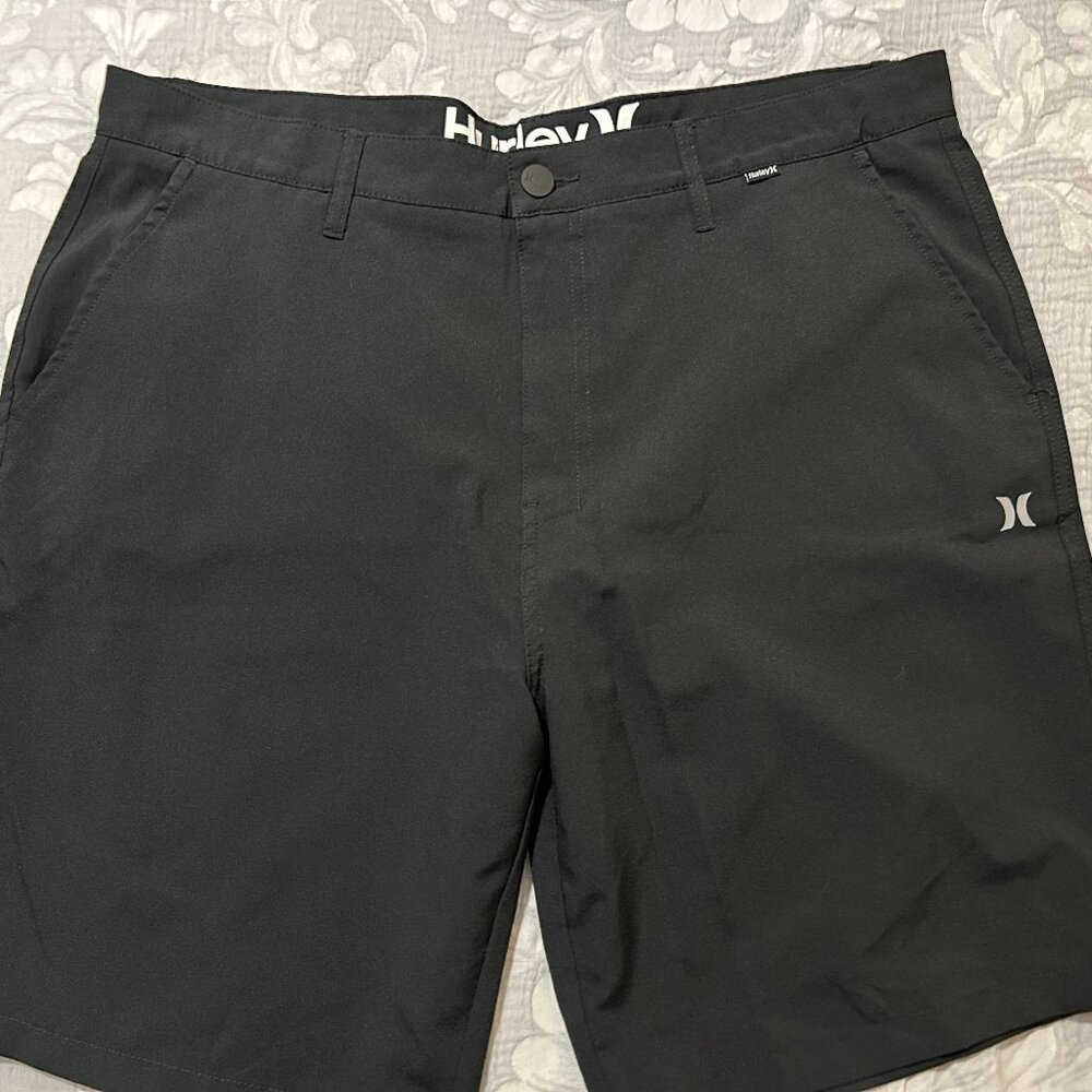 Hurley All Terrain Hybrid Walk Shorts – Black | Men’s XL